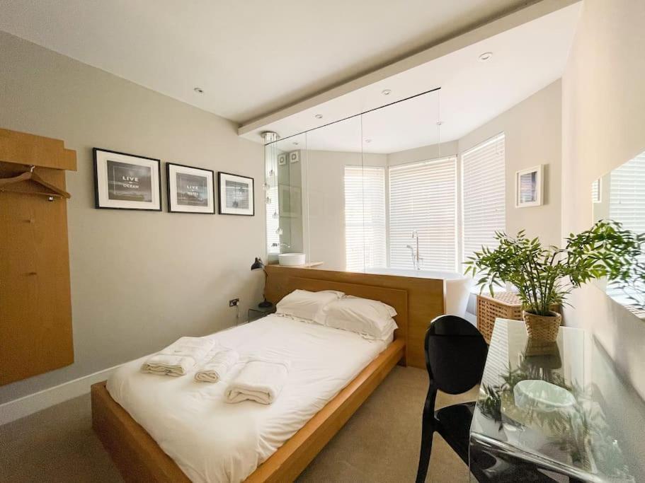 Edge14- Spacious, Stylish And Near The Beach! Newquay  Exterior photo
