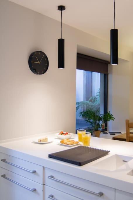 Edge14- Spacious, Stylish And Near The Beach! Newquay  Exterior photo
